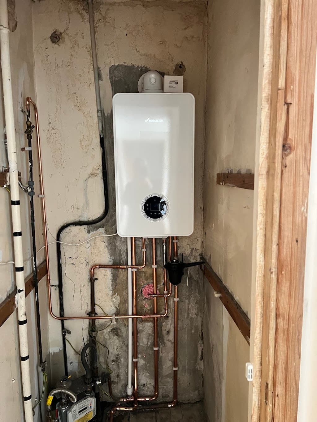Plumbcure Gas & Electricals Ltd