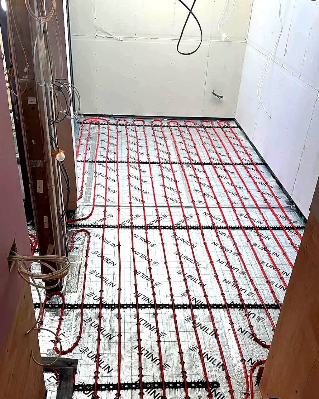 WarmTraceUFH-Underfloor Heating Specialists