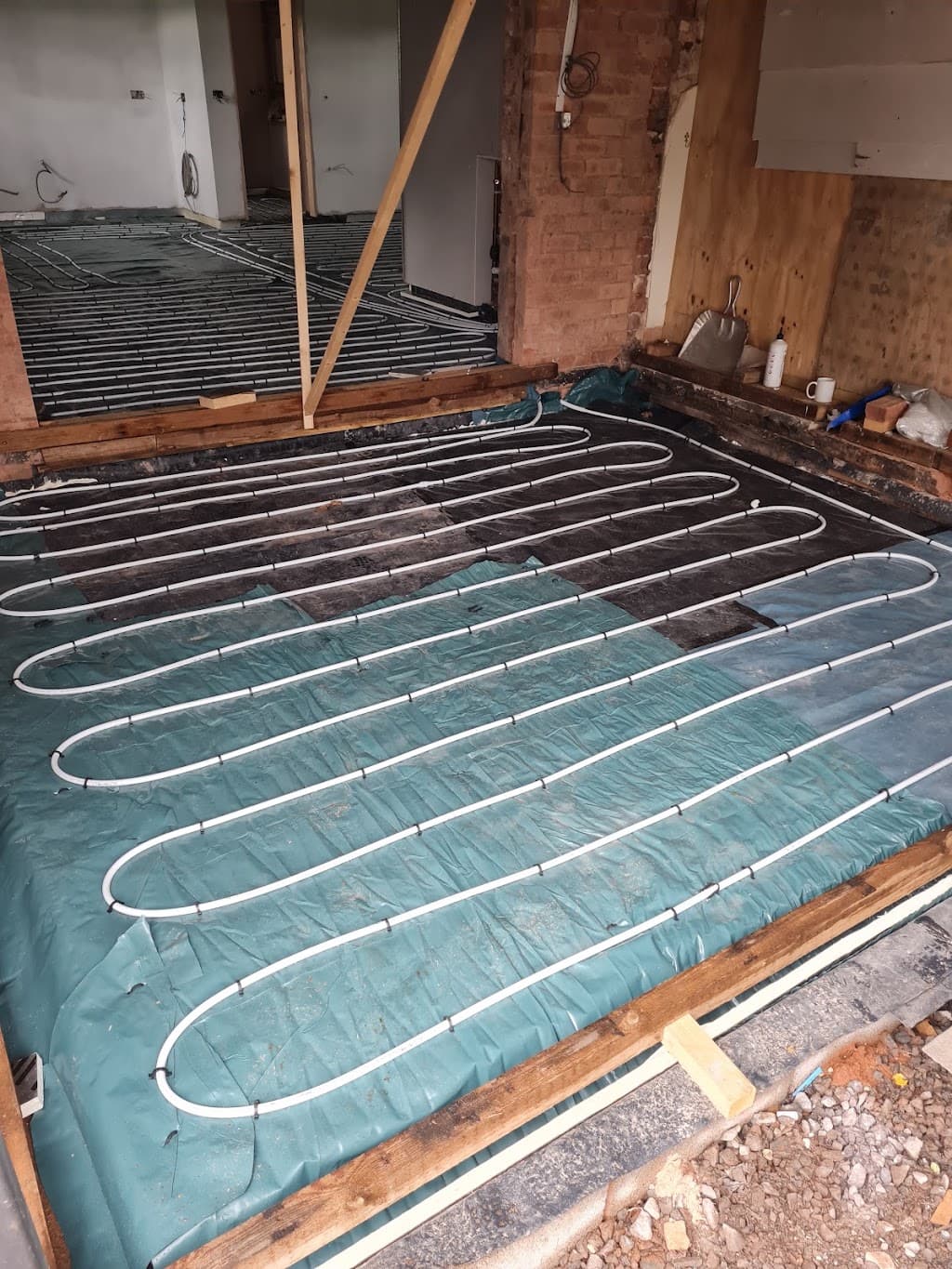 AML Plumbing and Heating